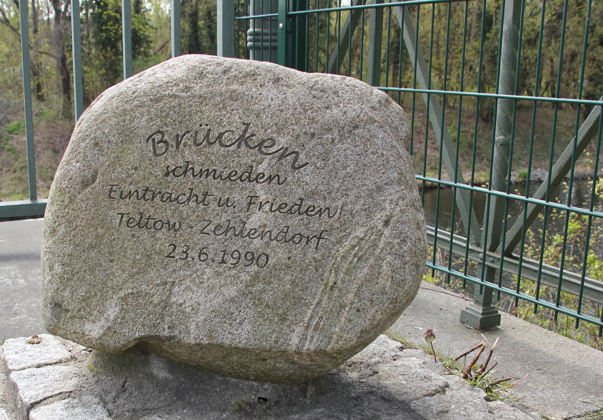 Knesebeckbrücke feiert 32-jähriges Bestehen