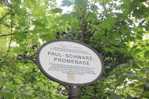 Schild Paul-Schwarz-Promenade