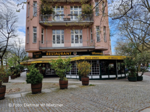 Mommsen-Eck Berlin Charlottenburg