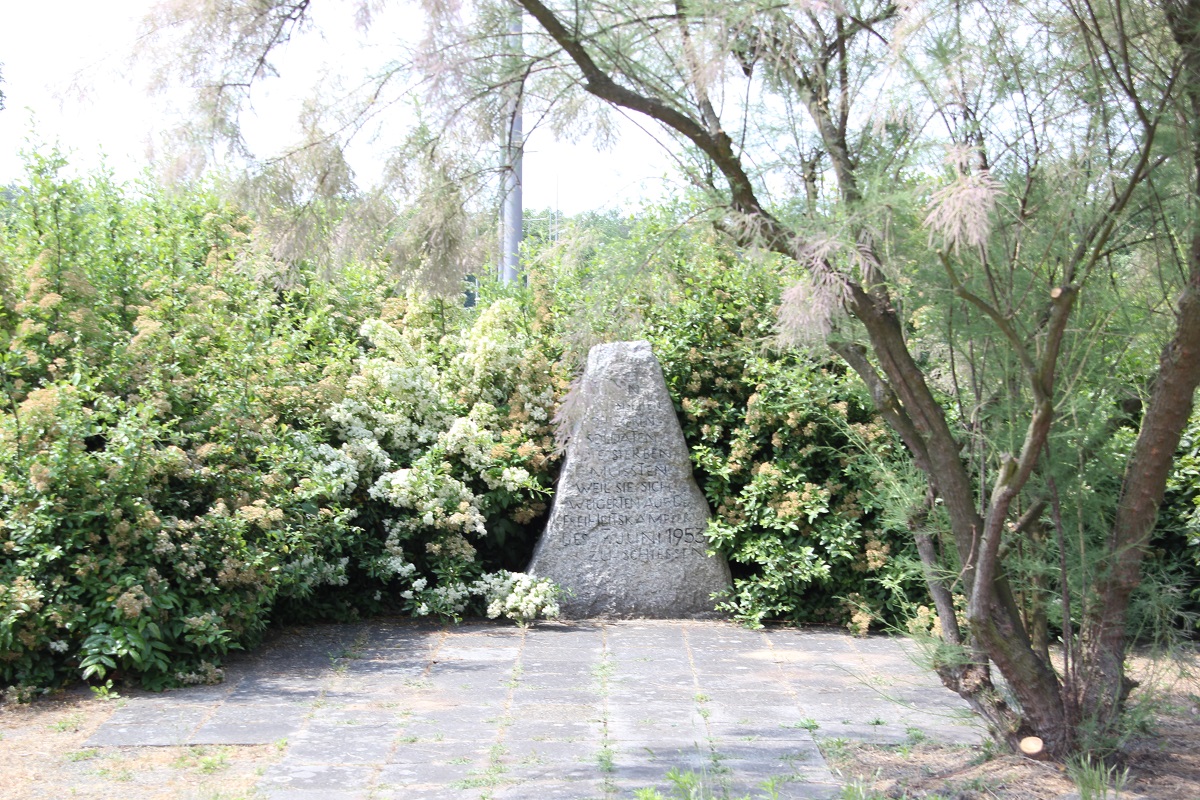 Gedenkstein Sowjetische Gefallene Gedenkstätte 17 Juni 1953 Zehlendorf