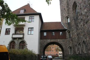 Torbogen Lukas Kirche Steglitz