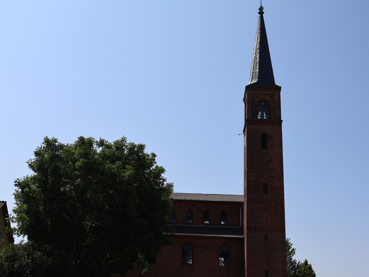 Kirche und Mittelalter in Saarmund